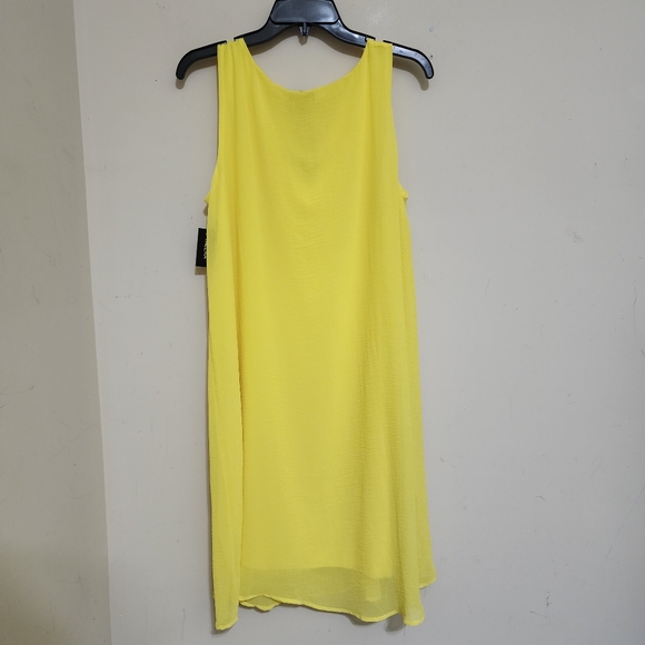 TACERA Sleeveless Flowy Shift Lined Dress sz Large Yellow NWT - Picture 10 of 14